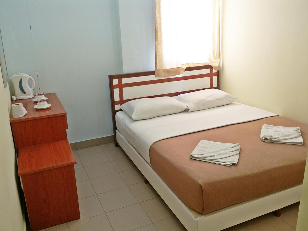 Sakiza View Hotel Mersing Habitación foto